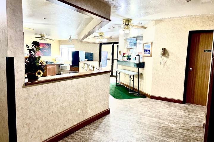 Econo Lodge Oacoma - Chamberlain West