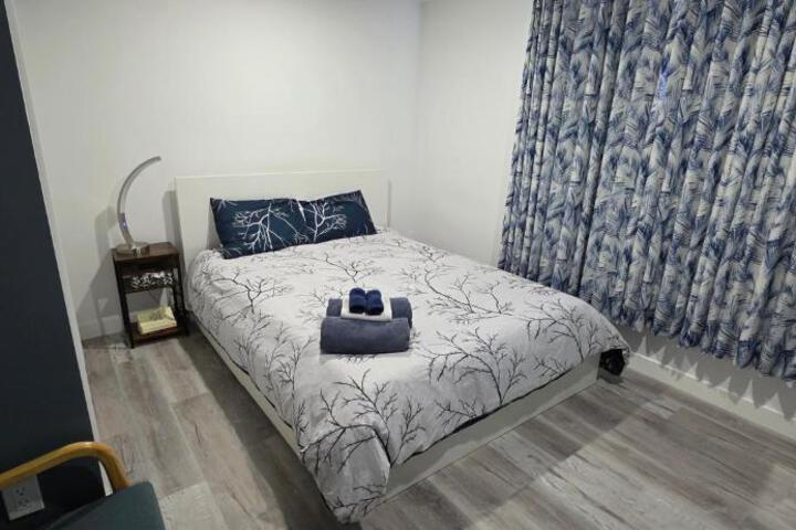 Entire guest basement suite in Cochrane AB