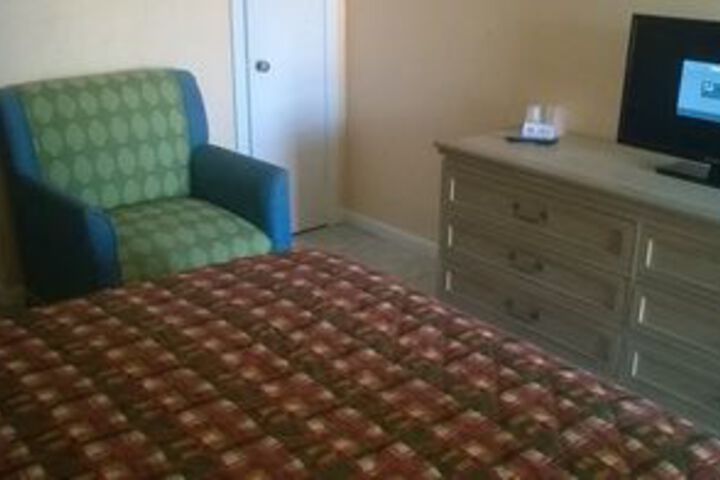 Siesta Motel