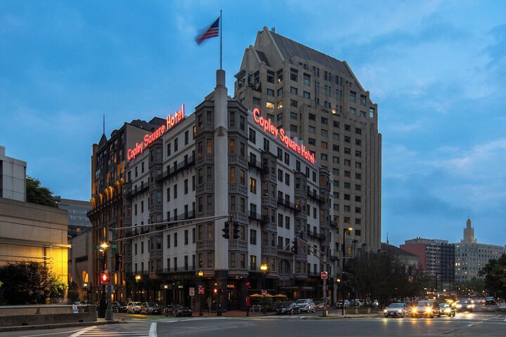 Hotel 4 of 60