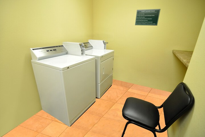 Country Inn & Suites by Radisson Conway, AR