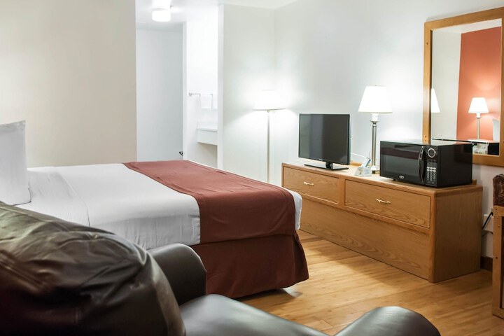 Room 20 of 34