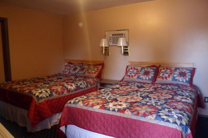 Pillow Talk Motel