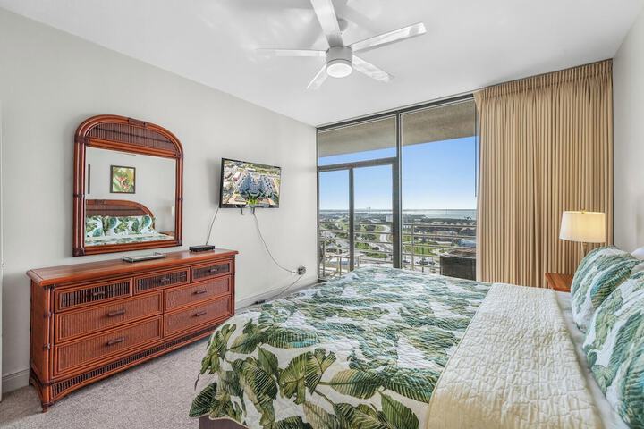 Room 140 of 231