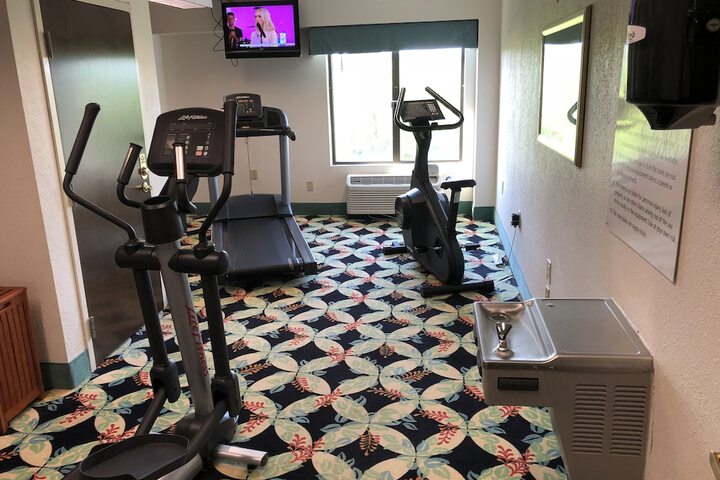 Country Inn & Suites by Radisson Murrells Inlet, SC