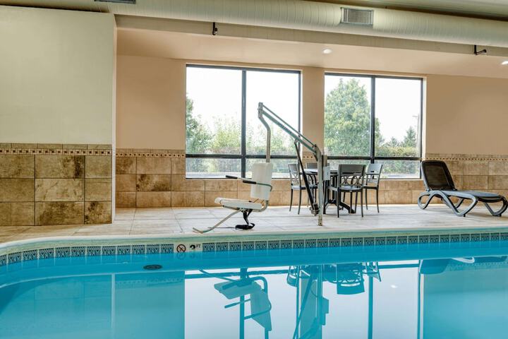 Pool 6 of 40