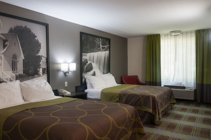 Room 17 of 25