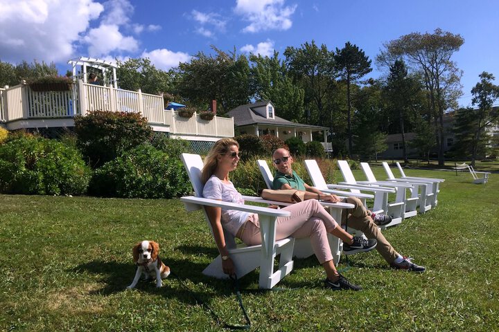 Spruce Point Inn