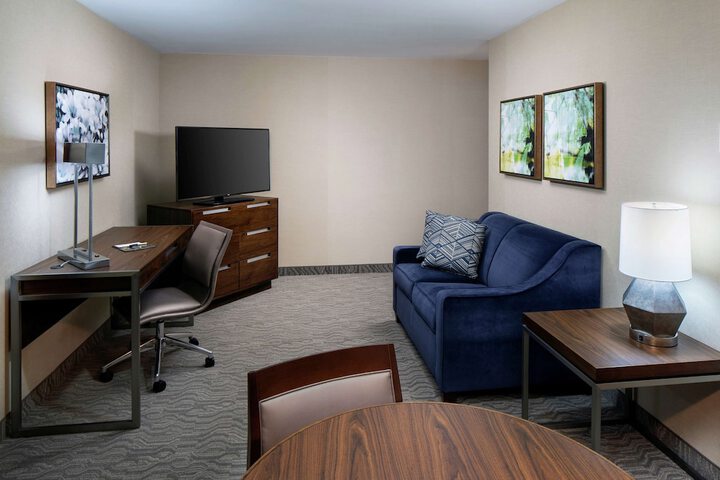 Room 25 of 49