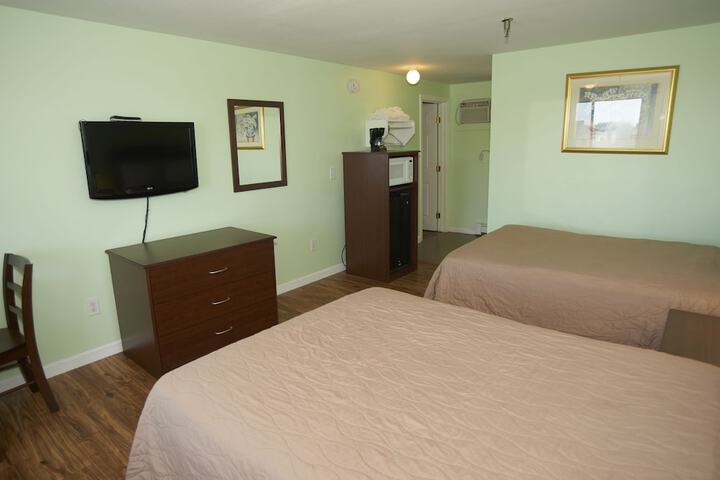 Room 35 of 51
