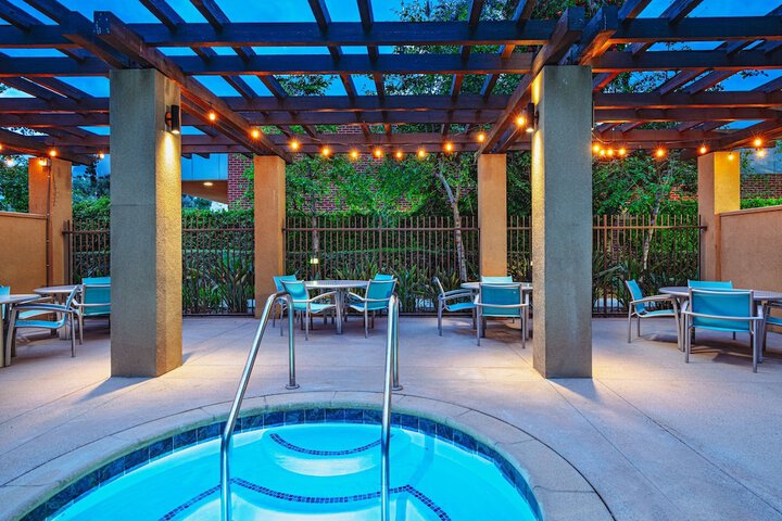 Pool 8 of 54