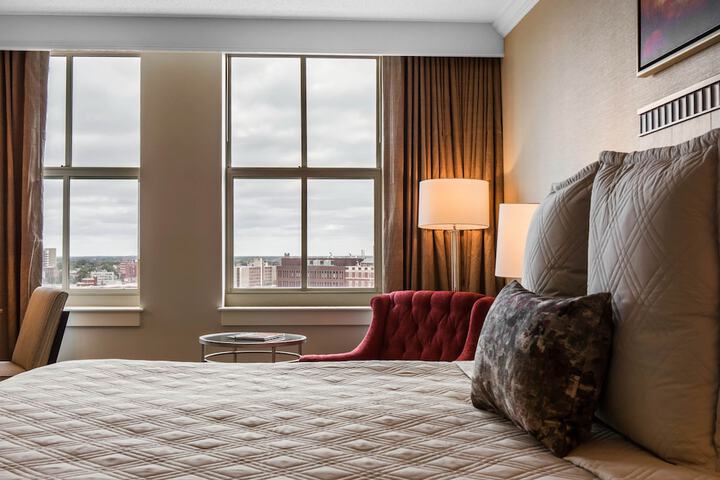 Omni Providence Hotel