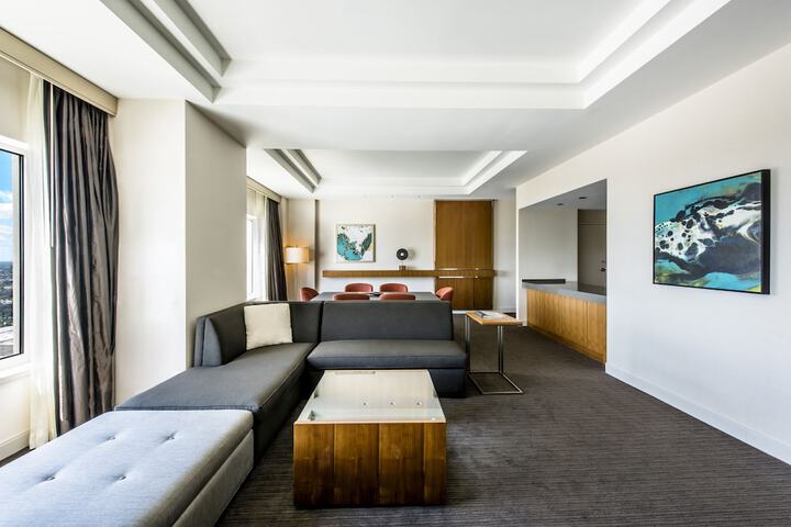 Room 30 of 80