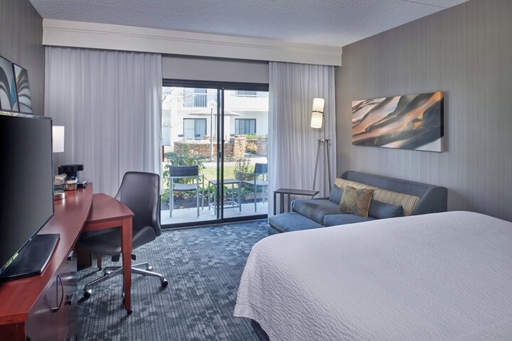 Room 20 of 32
