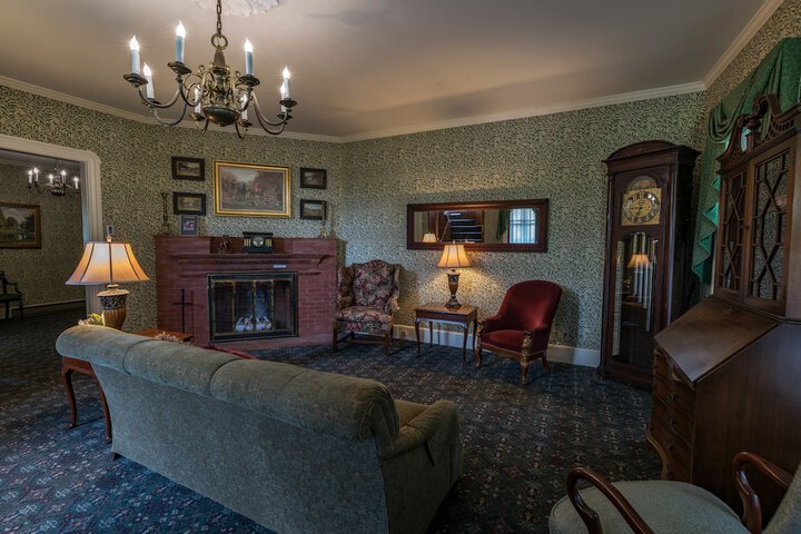 Room 40 of 63