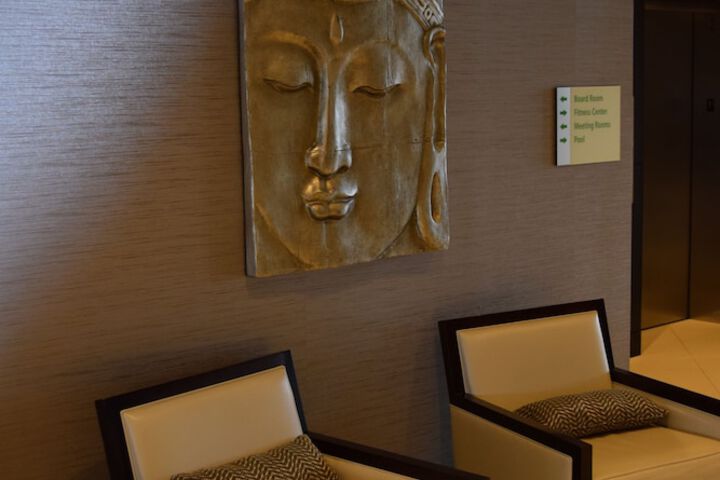 Hotel Interior 14 of 103
