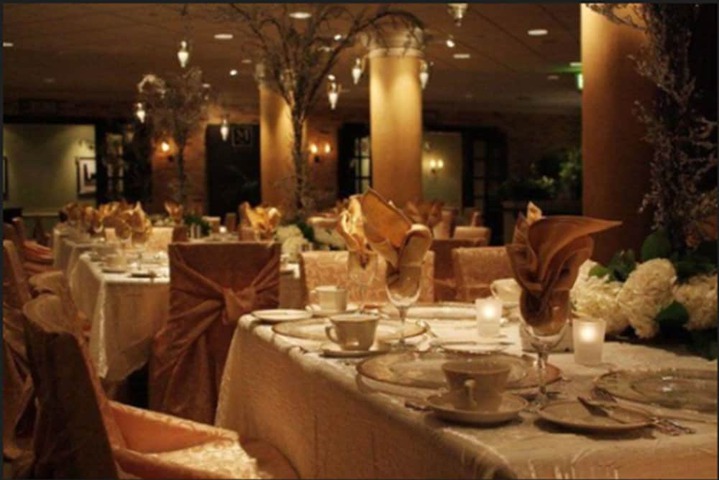 Ballroom/Hall 49 of 61