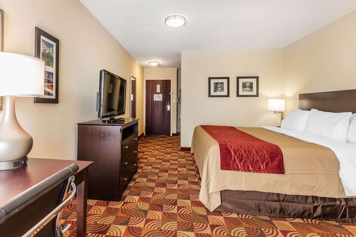 Room 36 of 43