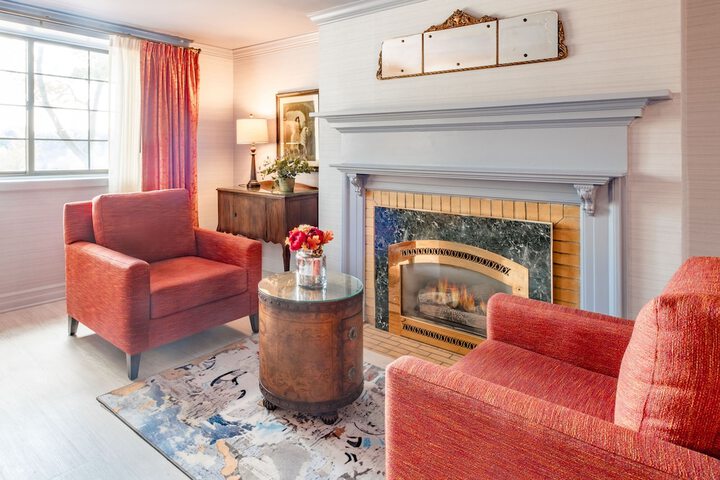 Red Coach Inn
