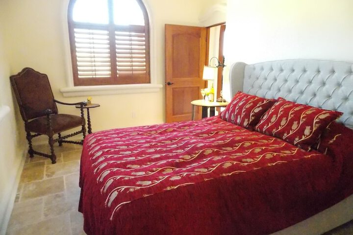 Room 13 of 15
