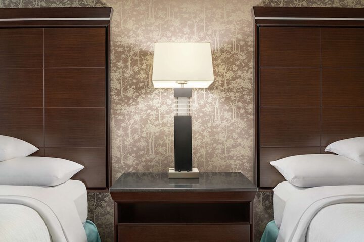 Room 33 of 88