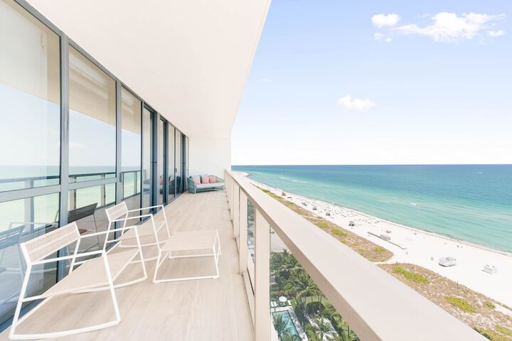 W South Beach