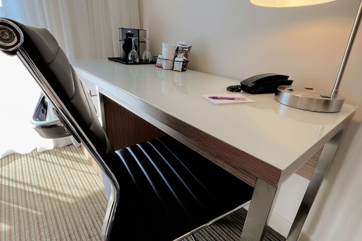 Room 44 of 77