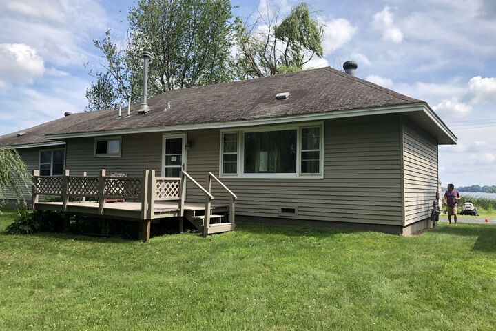 3-Bedroom Lakefront House