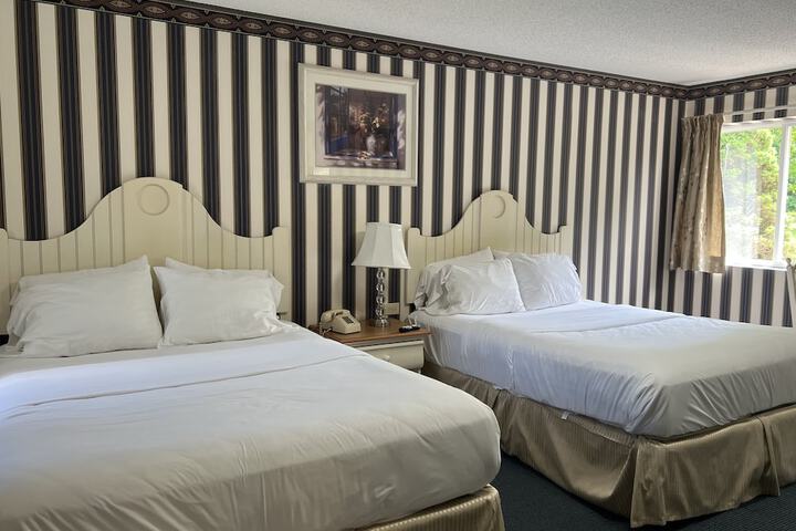 Rocky River Inn