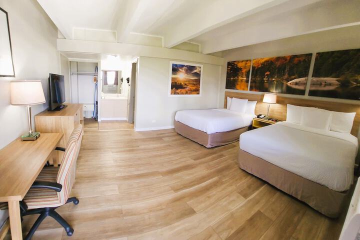 Room 11 of 22