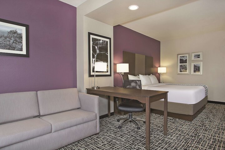 Room 31 of 54