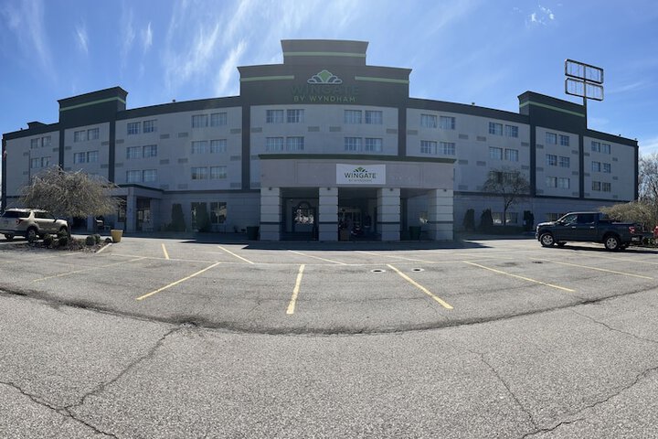Hotel 2 of 29