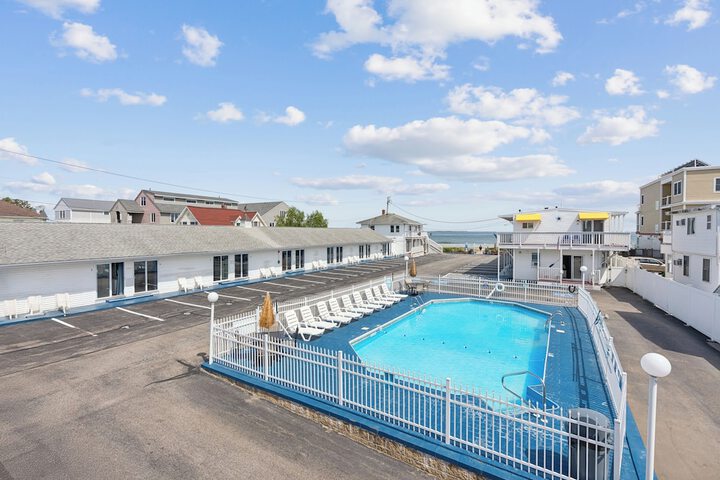 Atlantis Motel