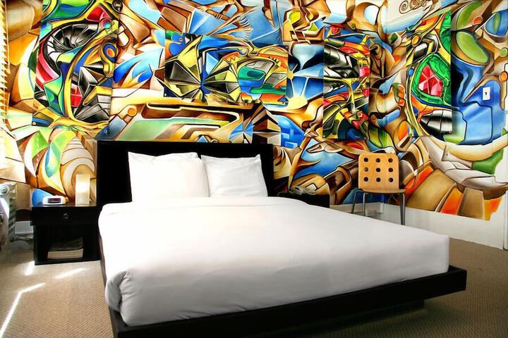Room 36 of 89