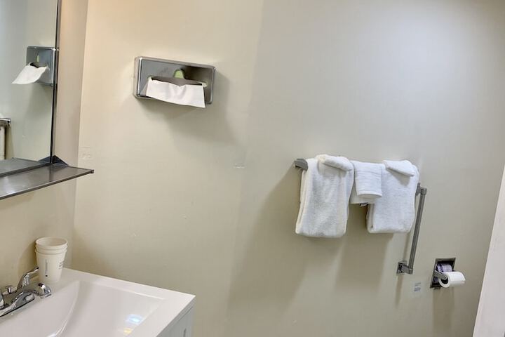 Beacon Inn and Suites