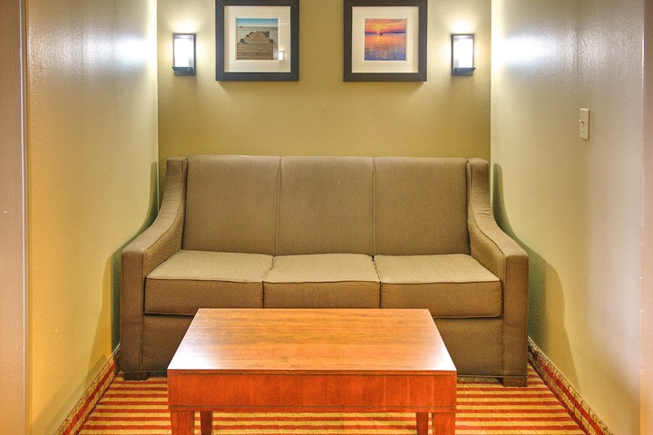 Room 41 of 60