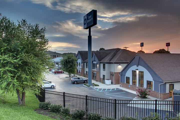 Best Western Eagles Inn