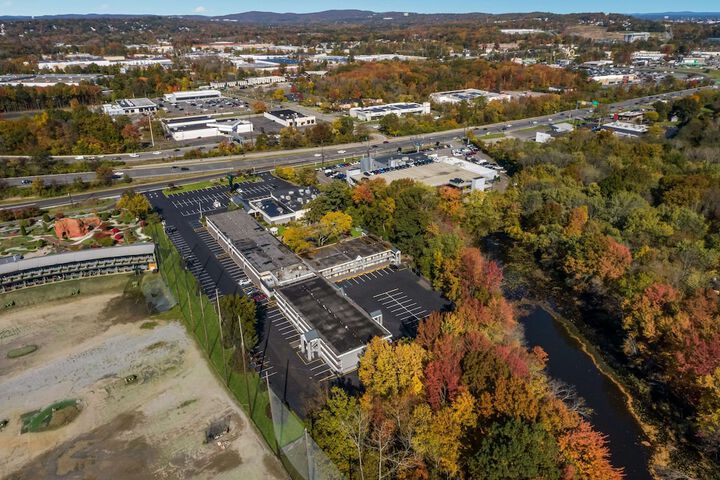 Quality Inn Wayne - Fairfield Area