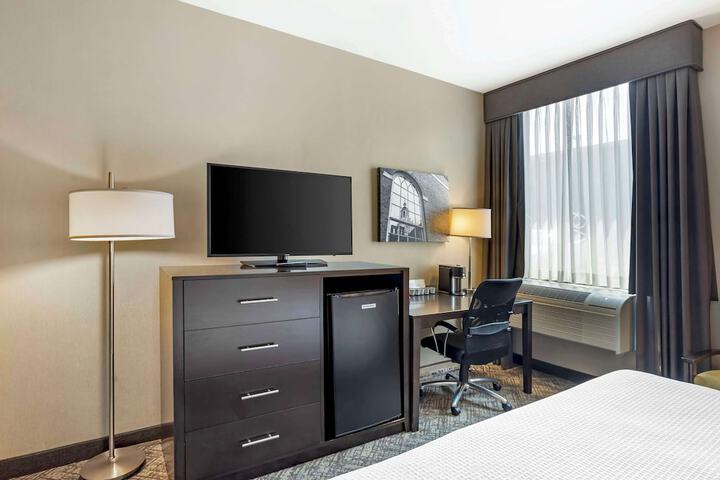 Room 20 of 30