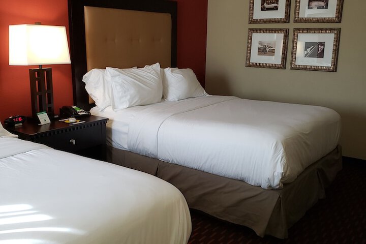 Room 8 of 31