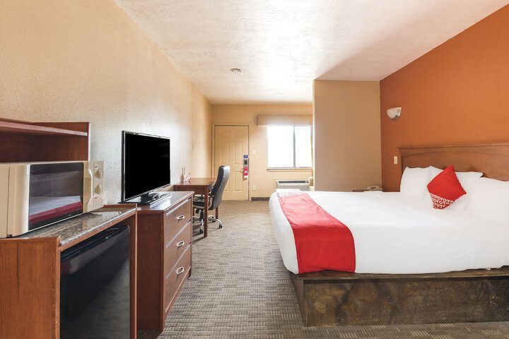 Room 21 of 28
