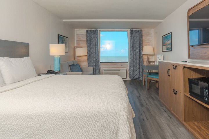 Holiday Inn Resort South Padre Island - Beach Front by IHG