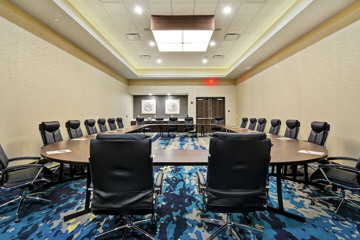 Embassy Suites by Hilton Plainfield Indianapolis Airport