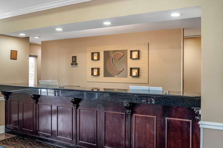 Hotel Interior 18 of 61