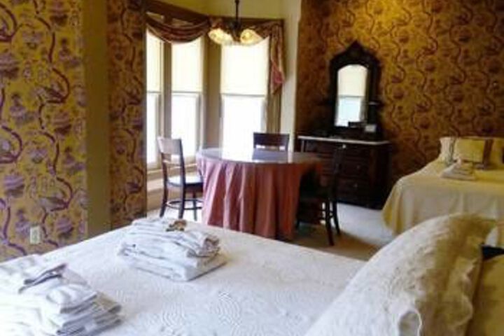 Gilmor Sloane House