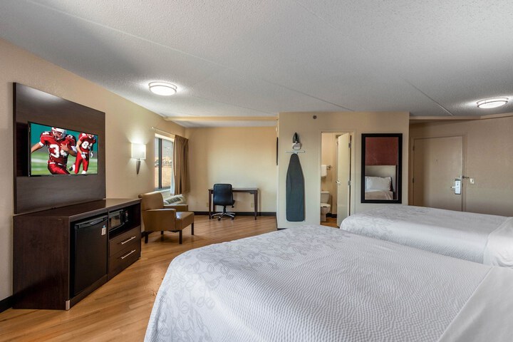 Room 21 of 34