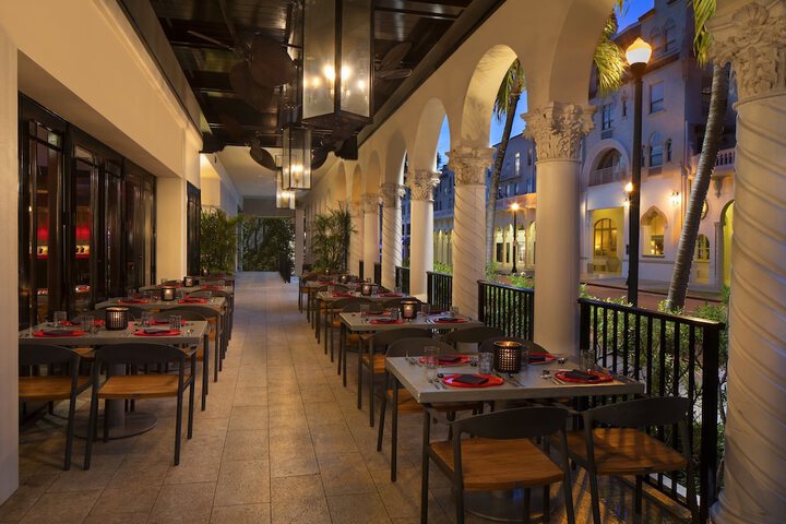 Dining 87 of 121