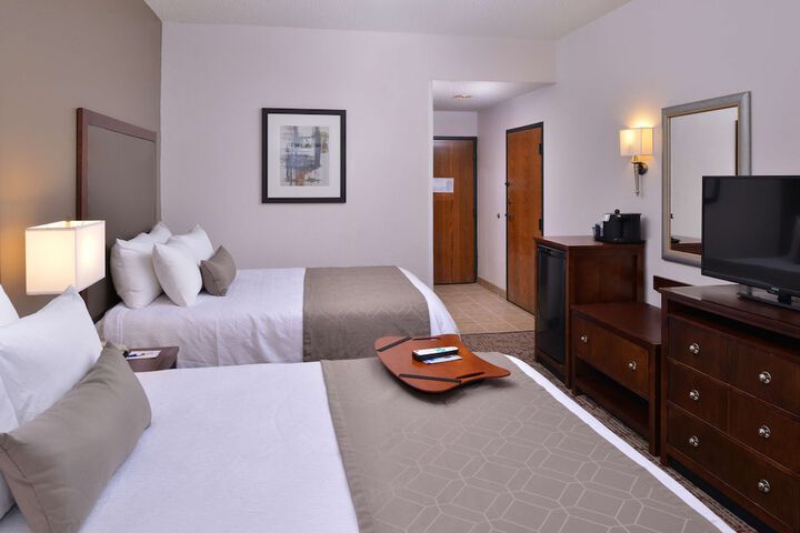 Best Western Plus Wichita West Airport Inn