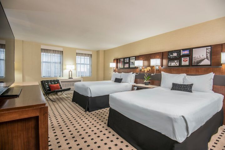 Room 9 of 36