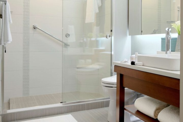 Hyatt Place Marlborough / Apex Center